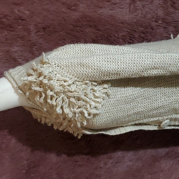 Gaby & Eden Shabby Chic Cardigan Sweater - Picture 6 of 7